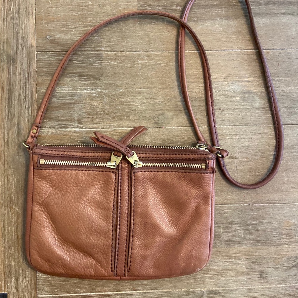 Fossil crossbody
